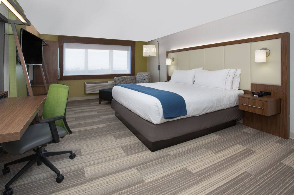 Holiday Inn Express & Suites Coldwater By Ihg Exterior foto